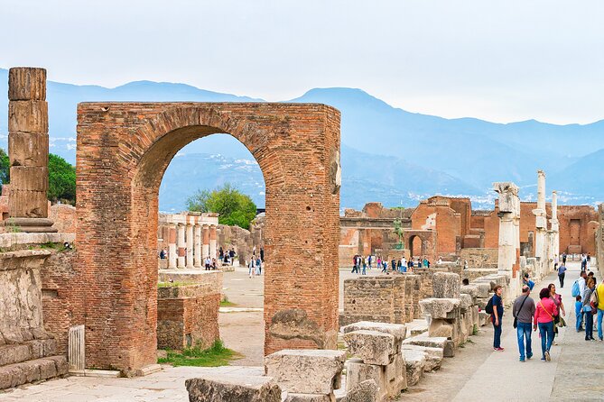From Naples: Private Tour Pompei and Sorrento with lunch - Why this Naples-to-Pompei and Sorrento plan works in 8 hours