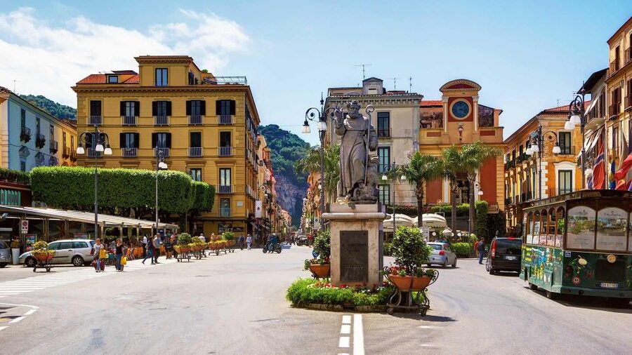 From Naples: Sorrento, Positano, Amalfi and Ravello Day Trip - Why This Naples to Amalfi Coast Day Trip Feels Efficient (Not Rushed)