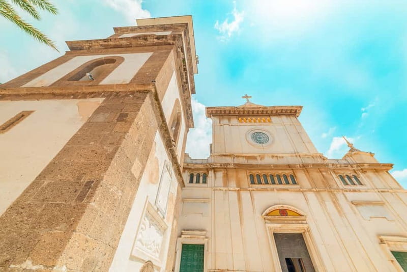 From Naples: Sorrento, Positano and Amalfi Tour - The Amalfi Coast route that fits a single day from Naples