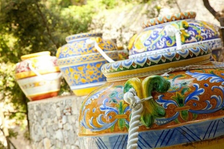 From Naples: Sorrento, Positano, and the Amalfi Coast Tour - Positano in an hour: viewpoints, boutiques, and fresh seafood time