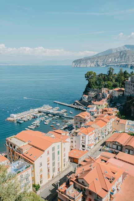From Naples: Sorrento Tour and Boat to Positano - Scenic drive back to Naples: the finish matters