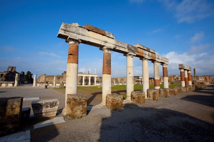 From Positano: Pompeii Ruins Small Group Guided Tour - The 2-Hour Guided Walk: Basilica, Forum, Thermal Baths, and Homes