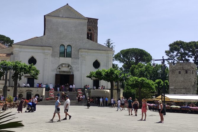 Full Day Private Guided Tour on the Amalfi Coast - Naples Pickup and the Ride That Keeps You Comfortable