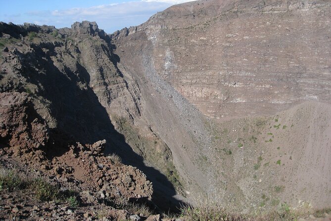 Full-Day Tour to Pompeii and Vesuvius with lunch from Naples - Group size and the feel of the experience