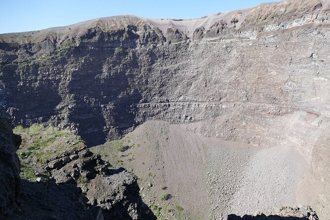 Full Day Tour to Pompeii, Vesuvius and Wine Tasting - Tips to Make Your Day Feel Smooth on the Ground