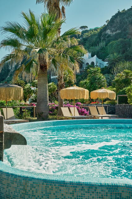 Giardini Poseidon Terme: Dal porto di Napoli - The Casamicciola transfer: how you get from port to the thermal park