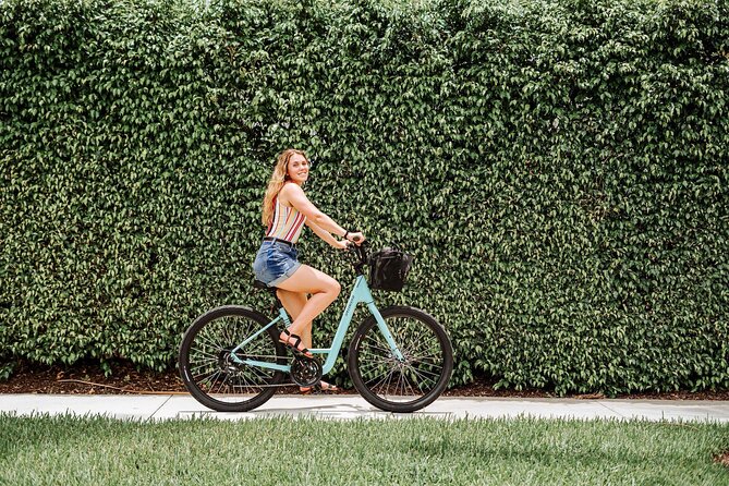 Guided Bicycle Tour of Downtown Naples Florida - Stop 4: Palm Cottage Museum for Naples History in a Small Dose