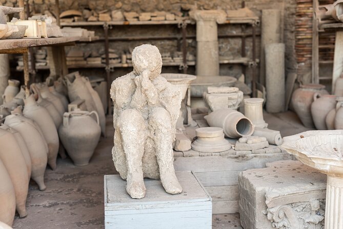 Guided Private Tour in Pompeii - From the port-area entrance to an instant sense of place