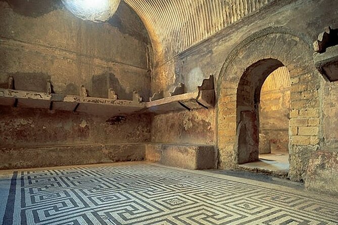 Half Day Excursion to Herculaneum from Naples with Lunch - Parco Acheologico di Ercolano: frescoes, villas, and a self-paced audio walk