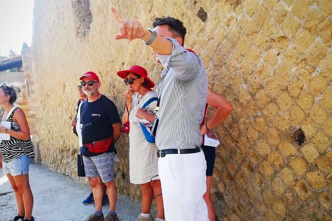 Herculaneum Private Tour with an Expert Archaeologist - Meeting at Corso Resina and getting oriented fast