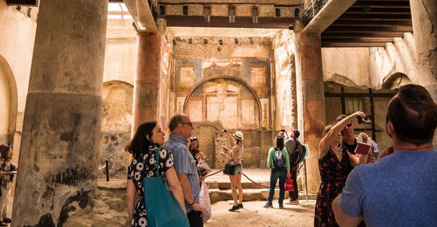 Herculaneum: Private Walking Tour with Archeologist Guide - Key things to know before you go