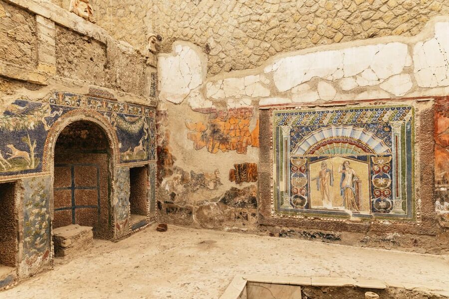 Herculaneum: Skip-the-Line Guided Tour with Archaeologist - House of Neptune and Amphitrite: mosaics you can almost feel
