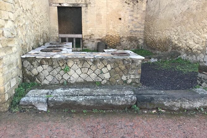 Herculaneum - Small Group Tour - Price and value: paying for context, not just walking