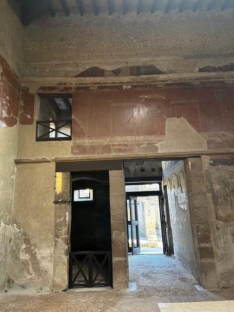 Herculaneum - Small Group Tour (admission included) - The Boat Museum Stop: Coastal Life Makes Sense Fast