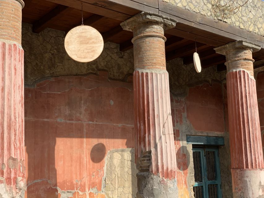 Herculaneum: Tickets & Tour with a Local Archaeologist - Starting at Biglietteria Ercolano: arrive early and get settled