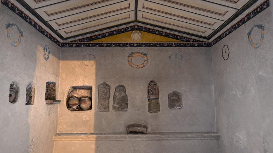 Ipogeo dei Cristallini Standard Tour - Frescoes That Survive, Greek Techniques, and Roman Additions