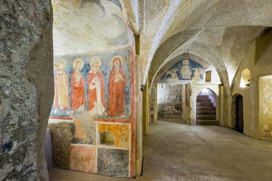 Ischia: Hydrofoil+Transfer+Aragonese Castle Entry Ticket - Inside the castle: churches, medieval architecture, gardens, and exhibits