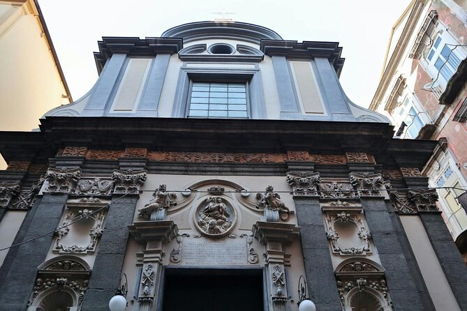Legends of Naples: Superstitions, Saints and Secrets Walking Tour - Duomo di Napoli: San Gennaro and the end of the “saints and secrets” thread