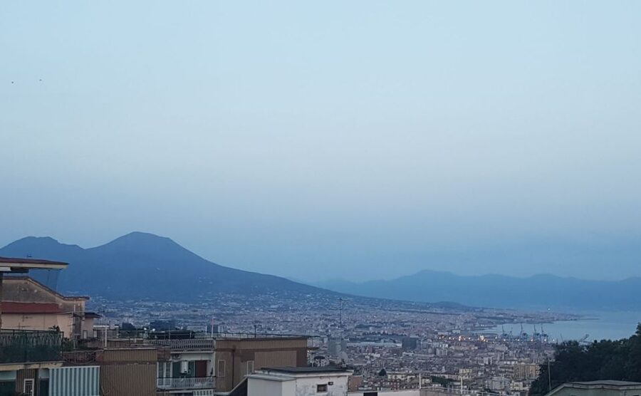 Make Neapolitan Pizza With A View Of Naples Like No Other - What To Watch For (Without Killing the Fun)