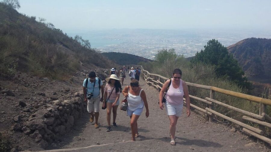 Mount Vesuvius 4-Hour Volcano Tour with Wine Tasting - Two walking routes: Crater Path vs Valley of Hell
