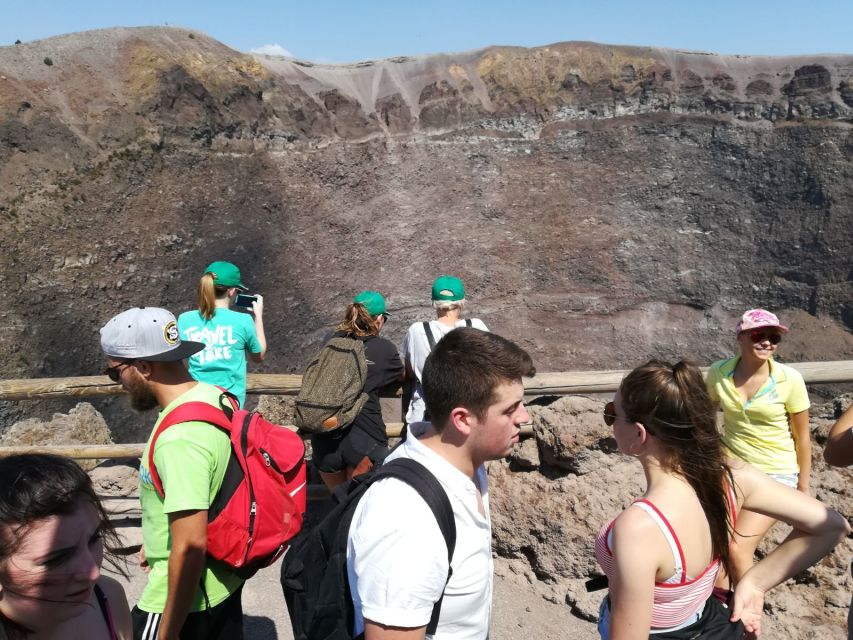 Mount Vesuvius 4-Hour Volcano Tour with Wine Tasting - How long you’ll actually be walking