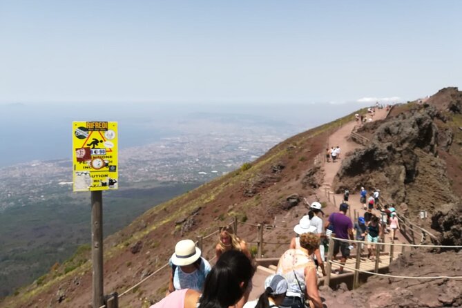 Mount Vesuvius tour by bus and ticket included from Ercolano - Why Ercolano makes this Vesuvius day easier