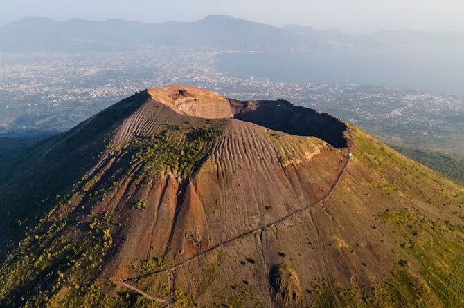 Mount Vesuvius Tour from Pompeii Led by an Expert Guide - The guide and the science layer: history, geology, and a crater talk