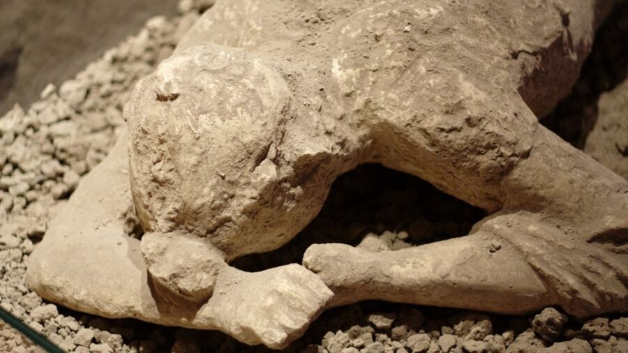 Naples: 7 Days Pass - Pompeii, Museums & Transport Included - MANN, Capodimonte, and the museum-heavy Naples plan
