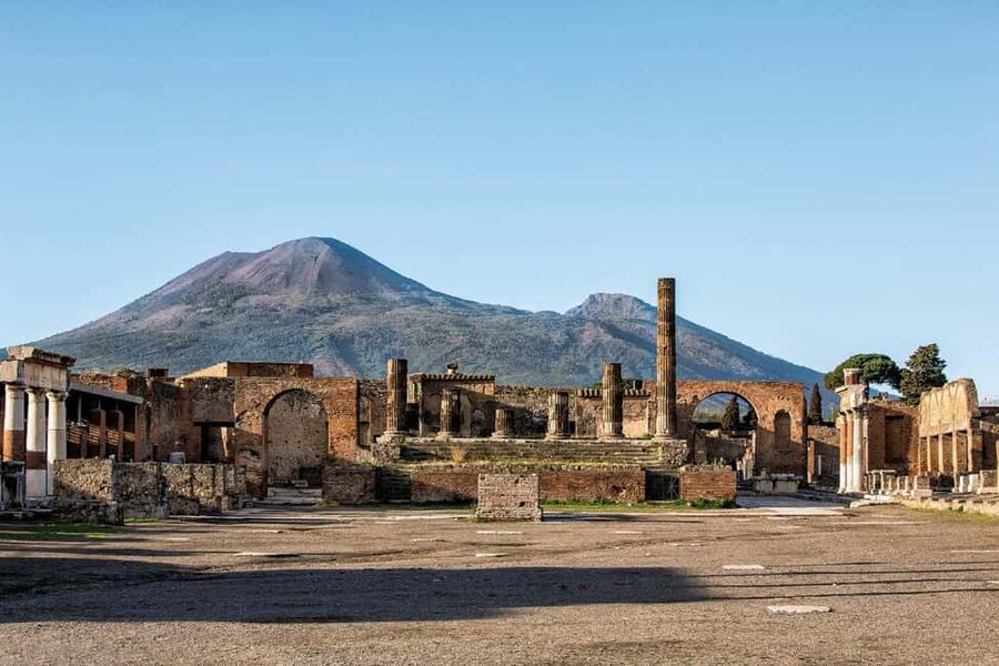 Naples: Amalfi Coast, Sorrento and Pompeii Day Trip - Value: why this Naples-to-Amalfi-plus-Pompeii combo makes sense
