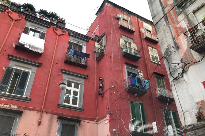 Naples Attractions Walking and Sightseeing Tour - What You’ll Walk Past (and Why It Matters)