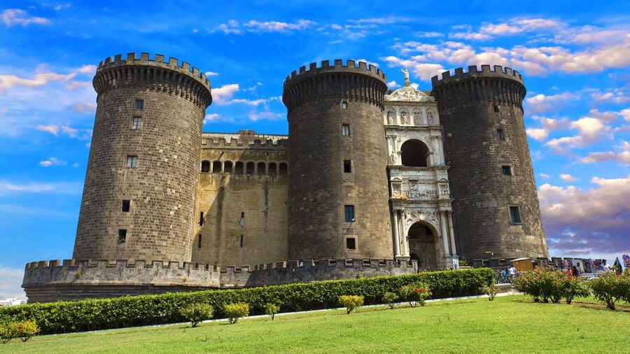 Naples Audioguide - TravelMate app for your smartphone - Museums and big collections: Archaeological Museum and beyond