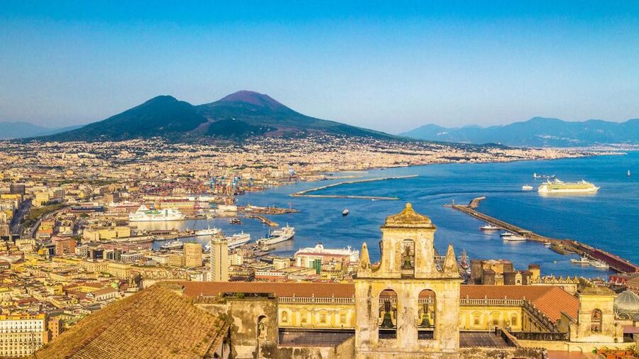 Naples Audioguide - TravelMate app for your smartphone - Starting in Naples with no meeting point