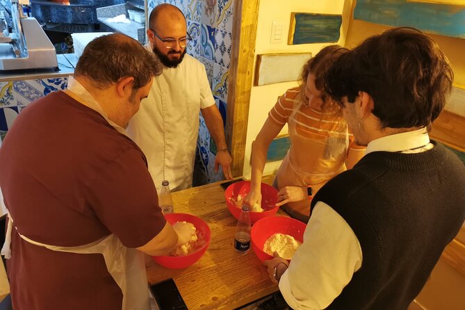 Naples: Authentic Italian Pizza Making Class with Local Pizzaiolo - Sauce, Toppings, and the Wooden Oven Moment