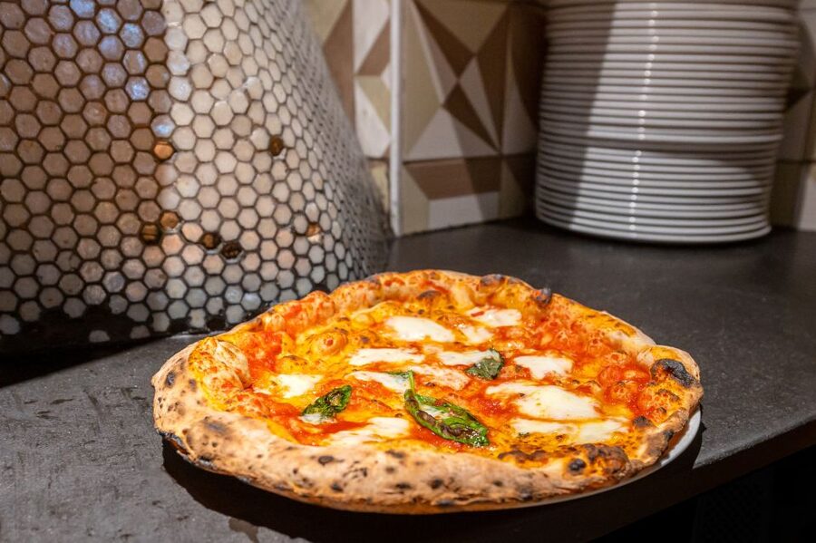 Naples: Authentic Neapolitan Pizza Making Class - Dough Stretching and Topping: The Skills You’ll Remember