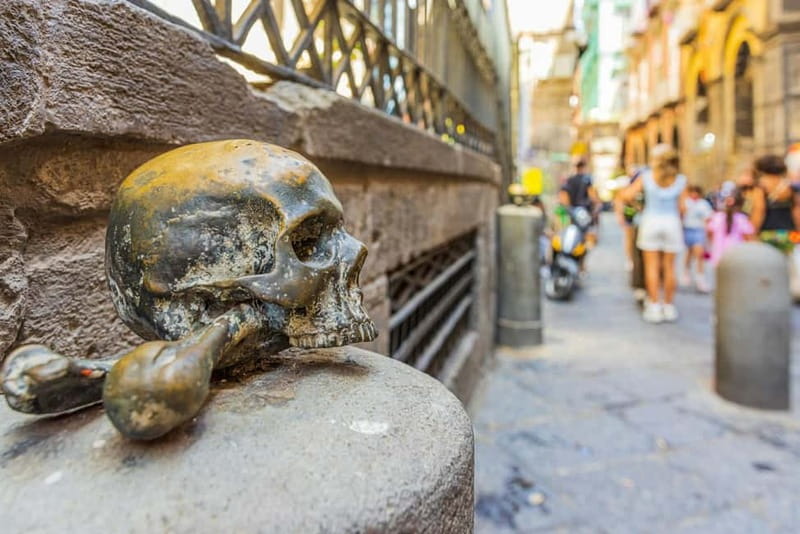Naples behind the scene walking guided tour - Via dei Tribunali and Santa Maria Maggiore: Rituals Walk Past You