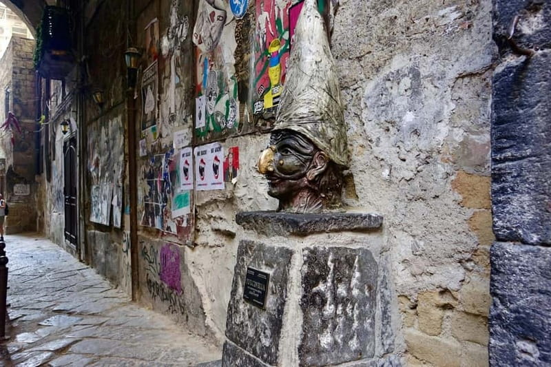 Naples behind the scene walking guided tour - Gesù Nuovo and the Façade Symbols: Reading the City’s Language