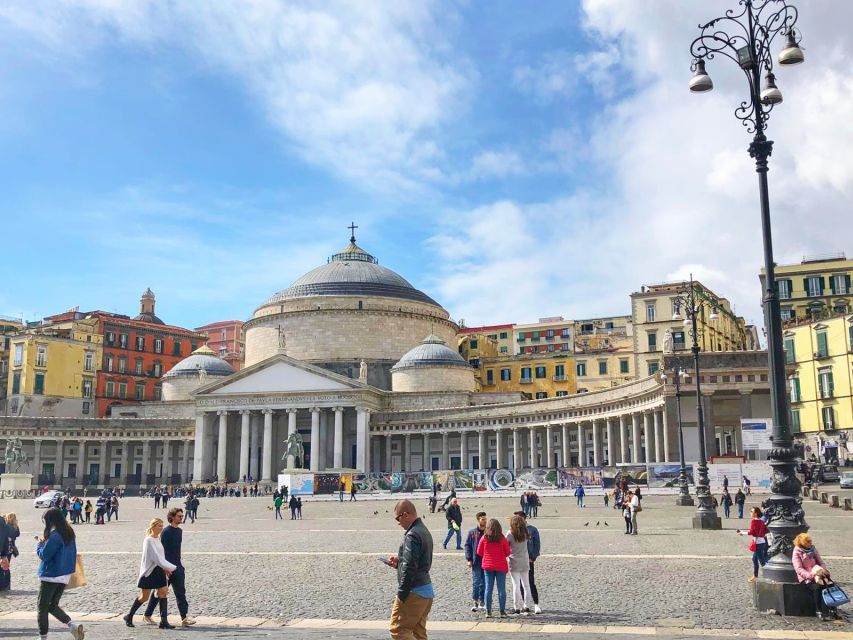 Naples Best City Highlights Tour with Local Guide - Spaccanapoli: the street that splits the city into two