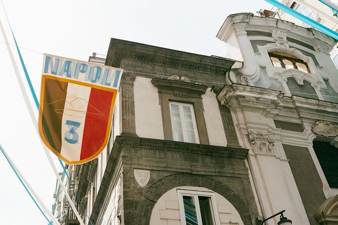 Naples by Night: Ultimate Neapolitan Tasting Tour - Chiaia wine bar and aperitivo culture: two regional pours plus bruschetta