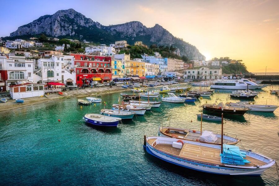 Naples: Capri Transfer with Island Boat Tour and Free Time - Naples Ferry Start Points: Roma Termini vs Molo Beverello