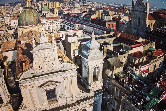 Naples City Walking Tour Exploring Naples with a Native Guide - Galleria Umberto I: The 19th-Century Detour That Feels Like a Movie Set