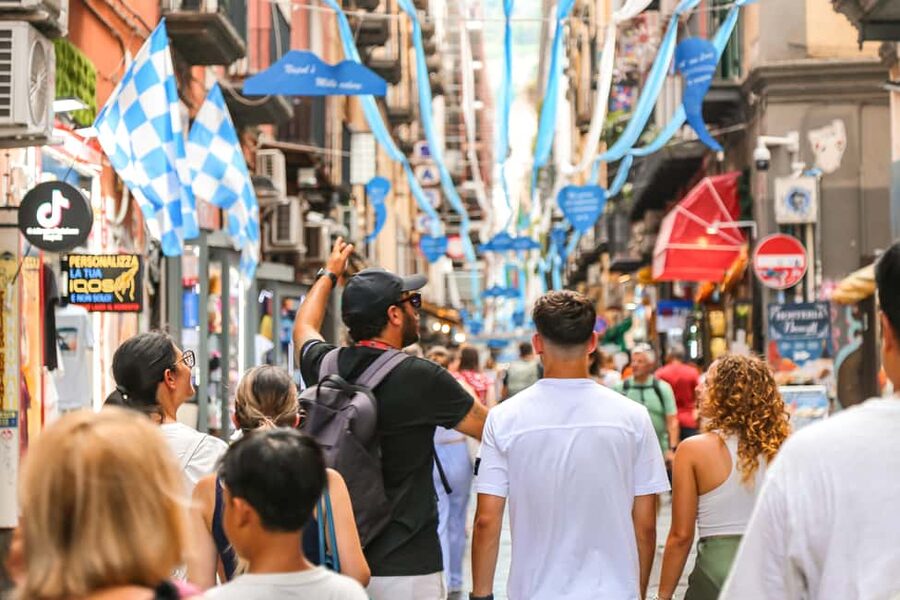 Naples: Culture & Street Food with a Local Guide - Duomo di Santa Maria Assunta: the San Gennaro thread