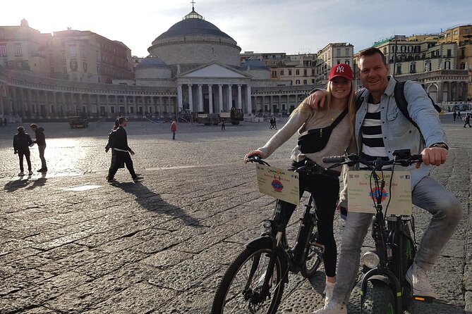Naples electric bike tour Partenope - Spaccanapoli on E-Bike: Historic Naples at Street Speed