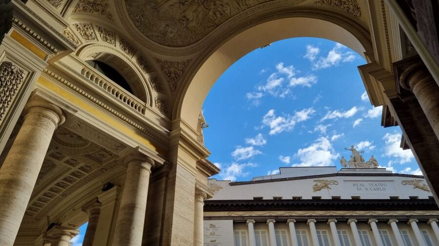Naples Essentials: Monuments, Local Life & Street Art - Piazza del Plebiscito: The Big Square That Explains the City
