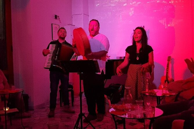 Naples Folklore: A Unique Concert of Traditional Neapolitan Music - Timing tips for a smooth 9:00 pm start