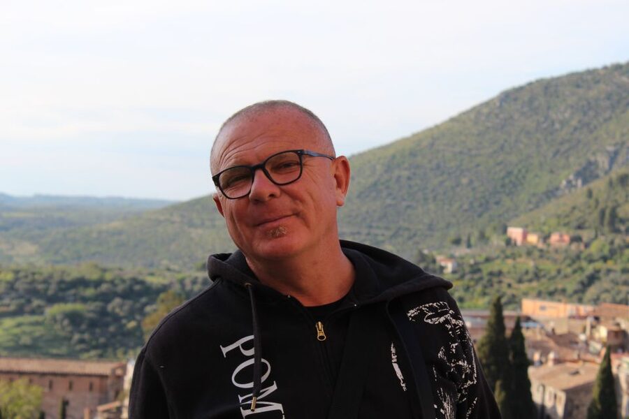 Naples: Food Tour with Davide - Spaccanapoli Street: history you can taste, not just read