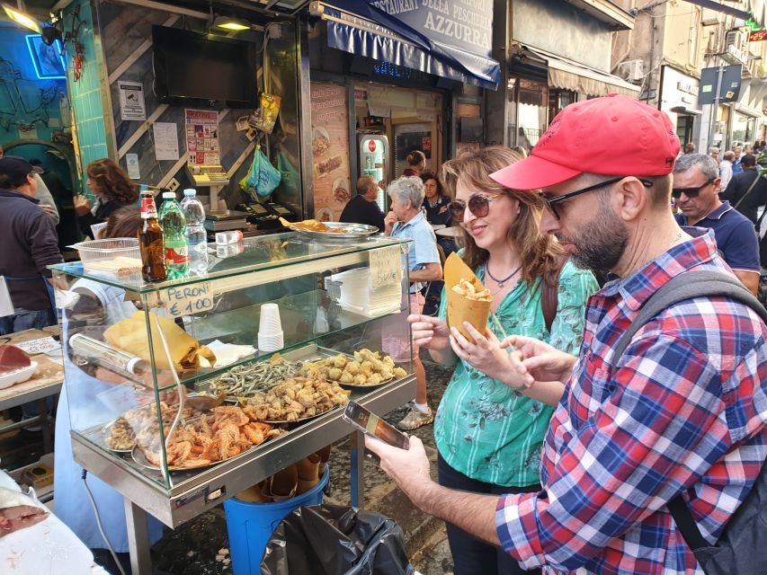 Naples: Food Tour with Davide - Piazza San Domenico Maggiore while the ragù cooks