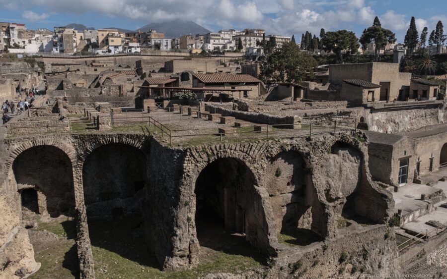 Naples: Herculaneum Entry Ticket with Digital Audio Guide - Skip-the-Line Entry at Corso Resina: Start Walking Fast