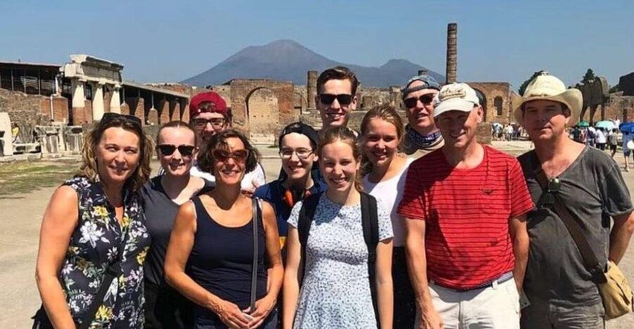 Naples : Highlights & Hidden Gems Private Walking Tour - Quartieri Spagnoli: Neighborhood Streets with Real Explanations