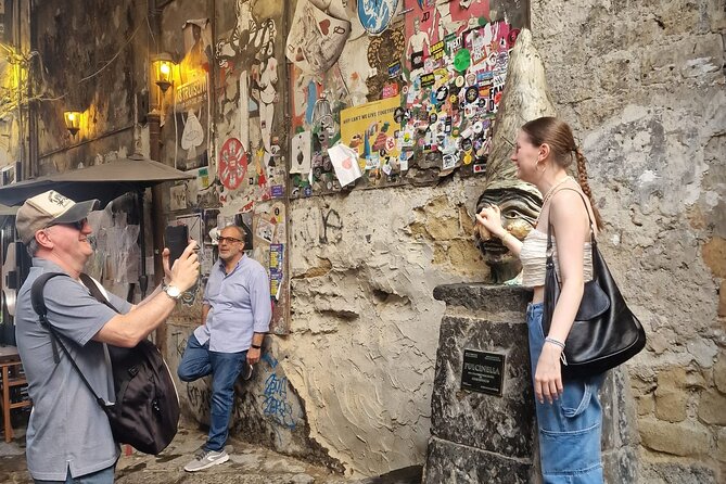 Naples Historic Center: Traditions & Folklore Private Tour - Via dei Tribunali: legendary pizzerias and real Naples appetite