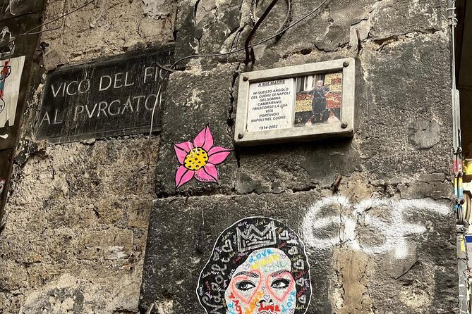 Naples Historical Center walking tour (2hrs) - A guide like Margherita: humor, clear English, and city-life tips